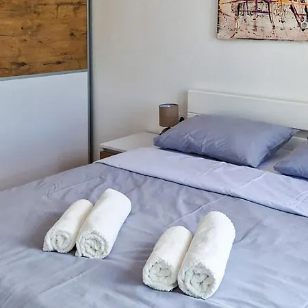 Ferienhaus Cozy In With Private Swimming Pool, Be Inside Or Outside *