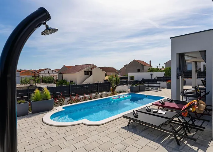 Gorgeous In * Posedarje