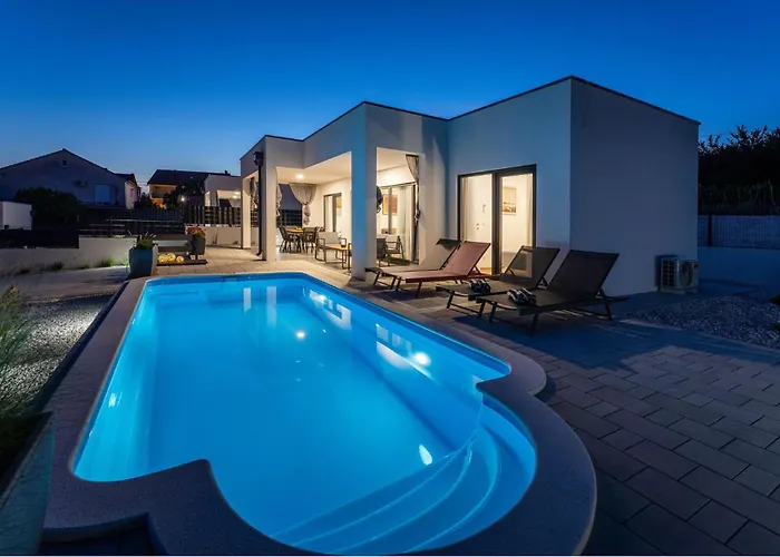 Prázdninový dům Gorgeous In Posedarje